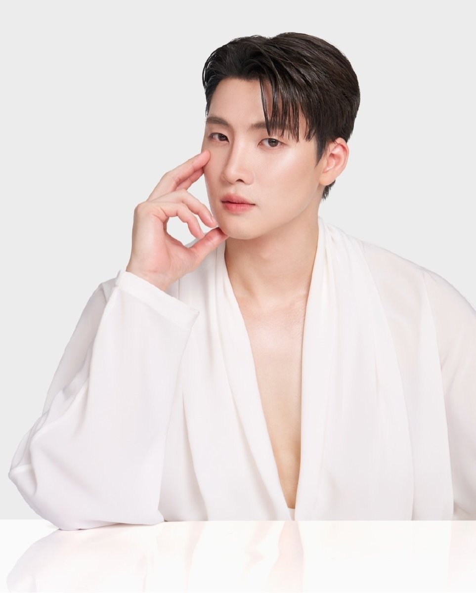 Nub_ngern's tweet photo. สุขสันต์วันเกิดนะครับคุณมีนของแม่นับ หล่อมากเลยอ่ะ เอ้ย! มีความสุขมาก ๆ นะครับ ขอให้งานเยอะ ๆ ๆ ๆ ปัง ๆ สุดเหวี่ยงไปเลย การงานดี ชีวิตราบรื่น สุขสมหวัง แฟนคลับรัก แฟนครับหลง โอมเพี้ยง!!! เลิฟ เลิฟ
#MeanTro
#MeanPhiravich https://t.co/7YnAboBlI6