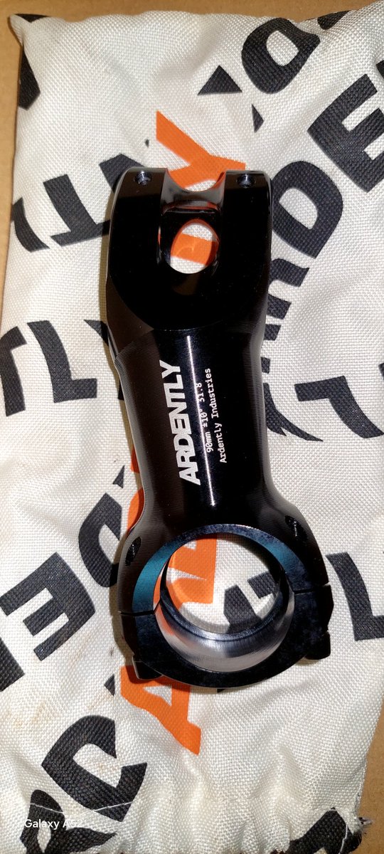 ČƐŢÄĶÃŊPƏŘŤĄMÅ tweet media