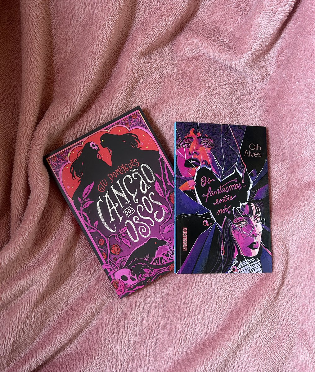 🎡 loira do banheiro, só que morena tweet media