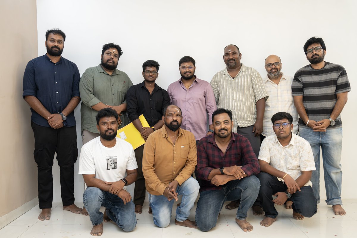 VJSankar_05's tweet photo. ARAMBIKALAMA!💥

@rajinikanth @ikamalhaasan #Mahendran @Dir_Cibi @anirudhofficial @APIfilms @homescreenent @RKFI @turmericmediaTM @magizhmandram 

#Arambikalama #Thalaivar173 #SuperStarPongal2027 #Rajinikanth #KamalHaasan https://t.co/UqflM6M4eL