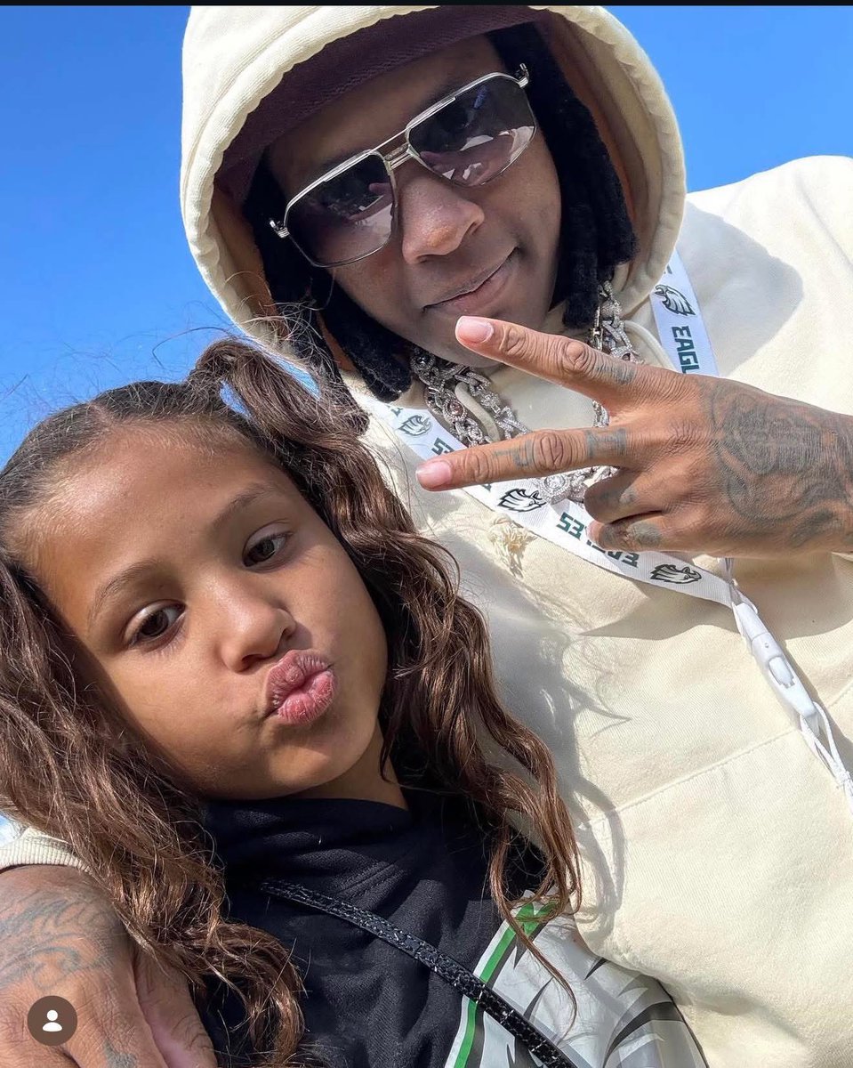 😂😂😂 Lil Durk Daughter Trolls Him About Being In PC