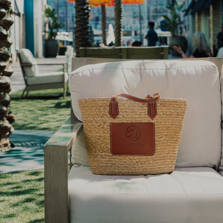 ZebraMarketing's tweet photo. Spread awareness with custom promotional items. Your message is at your fingertips when you choose from our wide selection of affordable branded products. https://t.co/G7UJ3EhgNJ #promo #coolers #totes #gymbags https://t.co/jbWPBnpuNs