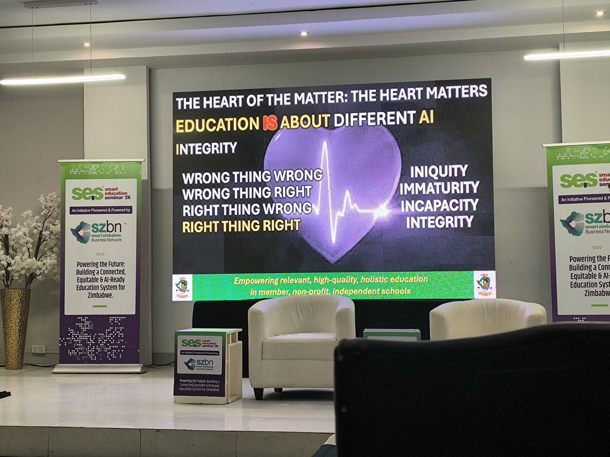 NotesByNyasha tweet media