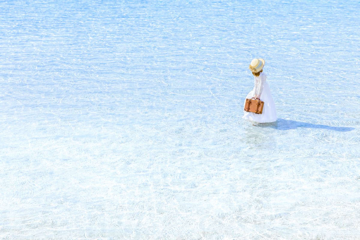 #これを見た人は背景が海の画像を貼れ