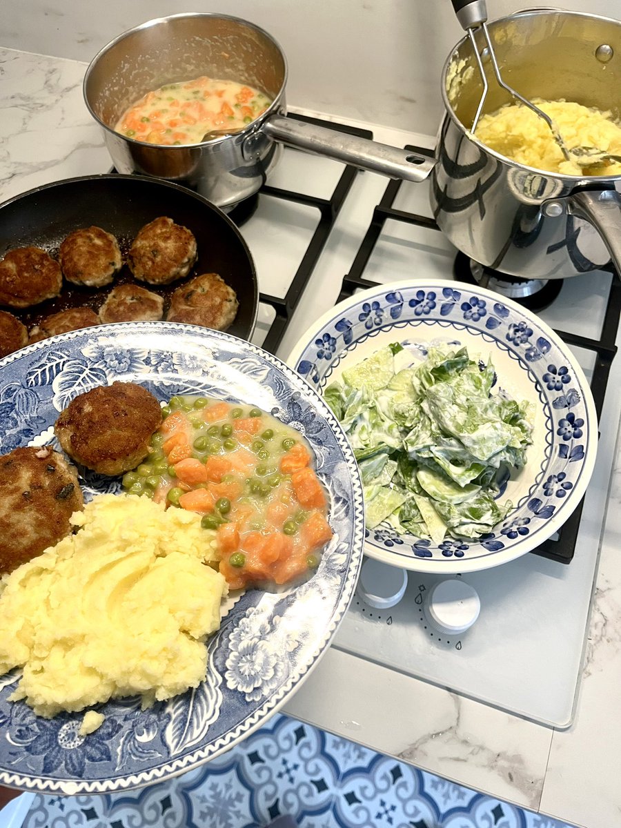 Karolina Romanowska tweet media