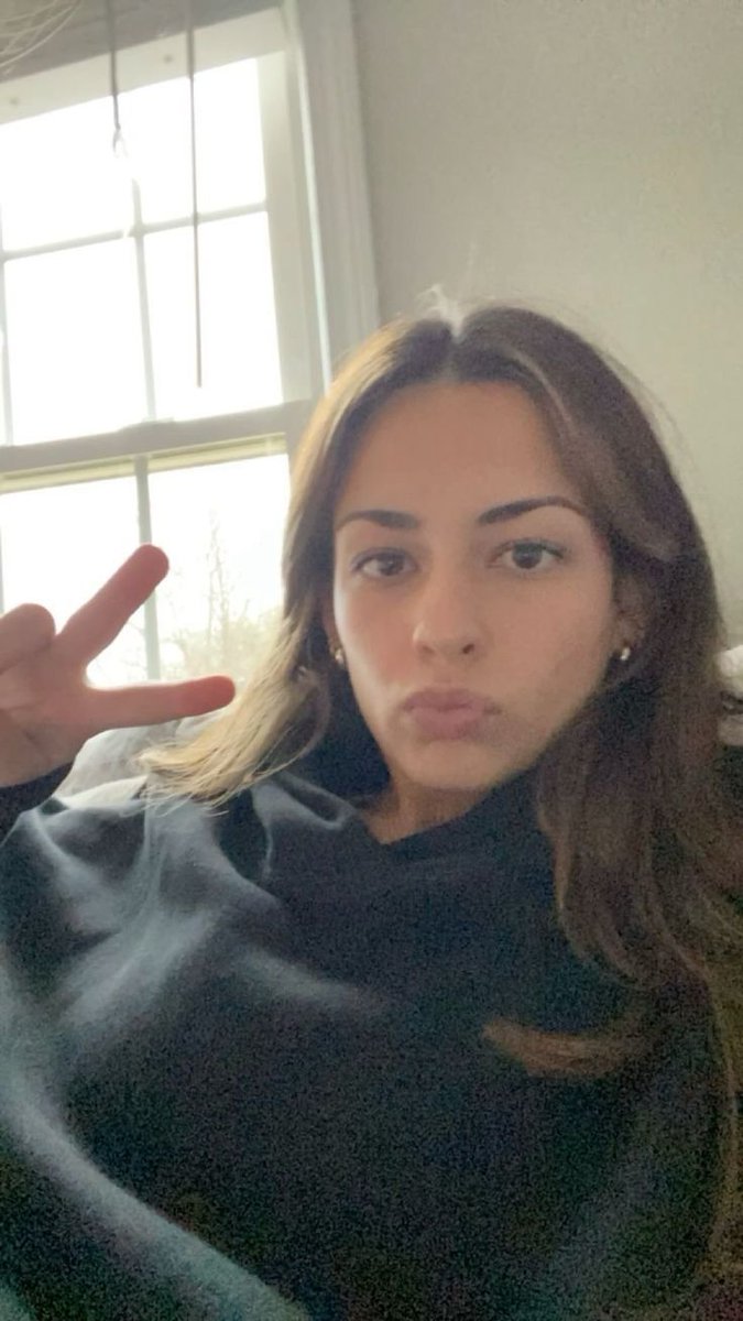 Kira griffo tweet media