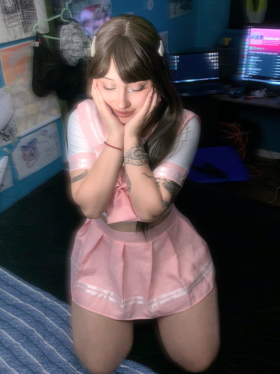 kuromiandhe's tweet photo. Me lo metieron tan rico! 🤤🤤Todo sin censura en nuestro ARSMATE
Desbloqueables desde tan solo los $5USD 
https://t.co/up74CFqulM
Si eres chica cont y quieres que hagamos contenido los 3 escríbenos bb🤤 https://t.co/MgFcUheOLf