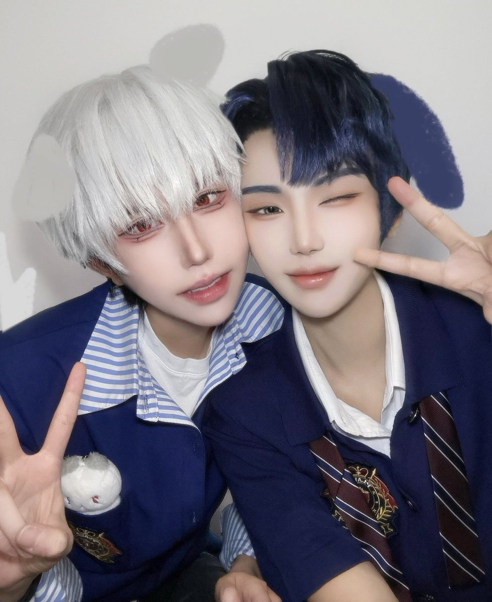 zero__ozz's tweet photo. 💙❤️ https://t.co/dMU8ZoiB4c