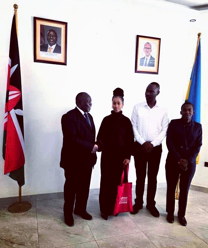 UMST_RWANDA's tweet image. Pleased to meet with the Minister Counsellor at the Kenya High Commission to #Rwanda Mr. O. Oketh, to discuss collaborative opportunities, strengthening ties &amp;amp; opportunities available for #Kenyan students.We appreciate the warm reception and look forward to a fruitful partnership