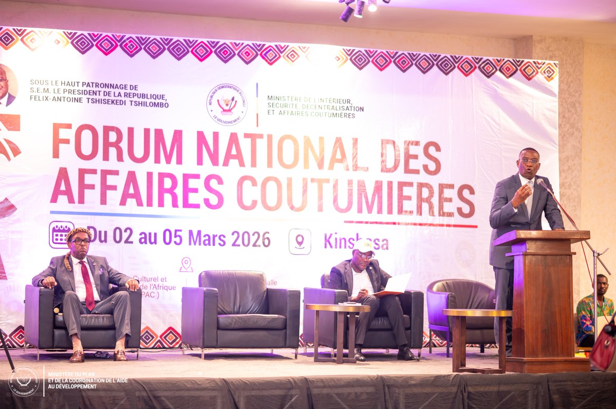 PlanRdc's tweet photo. 04.03.2026 | Kinshasa – RDC  
FNAC : Guylain Nyembo  mobilise les leaders coutumiers pour la réussite du
RGPH2

En marge du Forum National des Affaires Coutumières, le Ministre d’État @guylainnyembo_ a appelé les autorités coutumières à s’impliquer activement dans la réussite du Deuxième Recensement Général de la Population et de l’Habitat (@rgph2rdc).  

Porté par la vision du PR Félix Antoine Tshisekedi Tshilombo @Presidence_RDC et inscrit dans le PAG conduit par la PM Judith Suminwa Tuluka @PrimatureRDC , le RGPH2 constitue un outil stratégique pour doter la RDC de données fiables, indispensables à la planification du développement et à une meilleure allocation des ressources.  

42 ans après le dernier recensement de 1984, la RDC s’apprête ainsi à franchir une étape majeure dans la connaissance de sa population et de ses dynamiques territoriales.  

Face aux chefs coutumiers venus des 26 provinces, le Ministre d’État a souligné leur rôle déterminant dans la mobilisation des communautés et l’appropriation du recensement par les populations locales. 
"Le Gouvernement compte sur vous. Il veut planifier avec vous et agir avec vous. Je le sais : votre parole rassure et votre autorité apaise." a-t-il dit.   

Le RR du @UNFPARDC  en RDC, Alain Akpadji, a également réaffirmé l’engagement de son institution à accompagner le Gouvernement congolais dans la mise en œuvre du RGPH2.