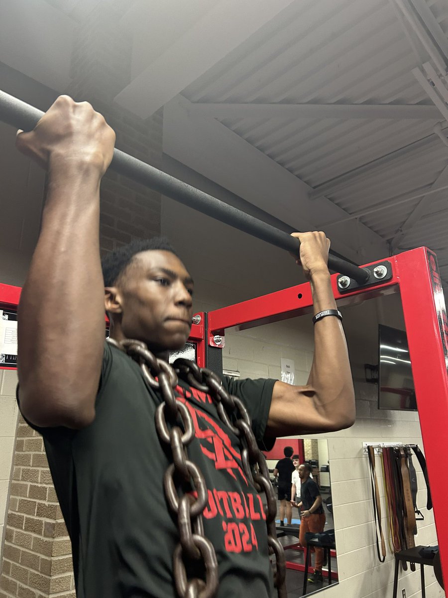 Grand Blanc Football tweet media