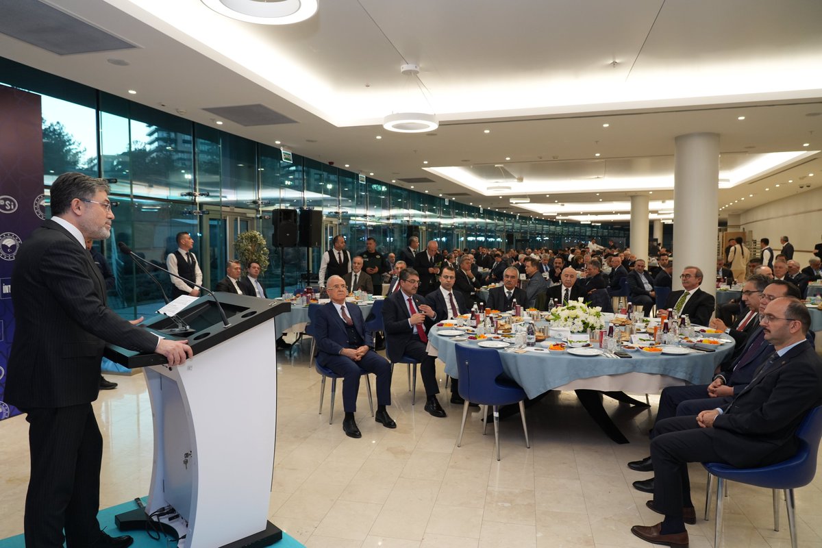 Türkiye İnşaat Sanayicileri İşveren Sendikası tweet media