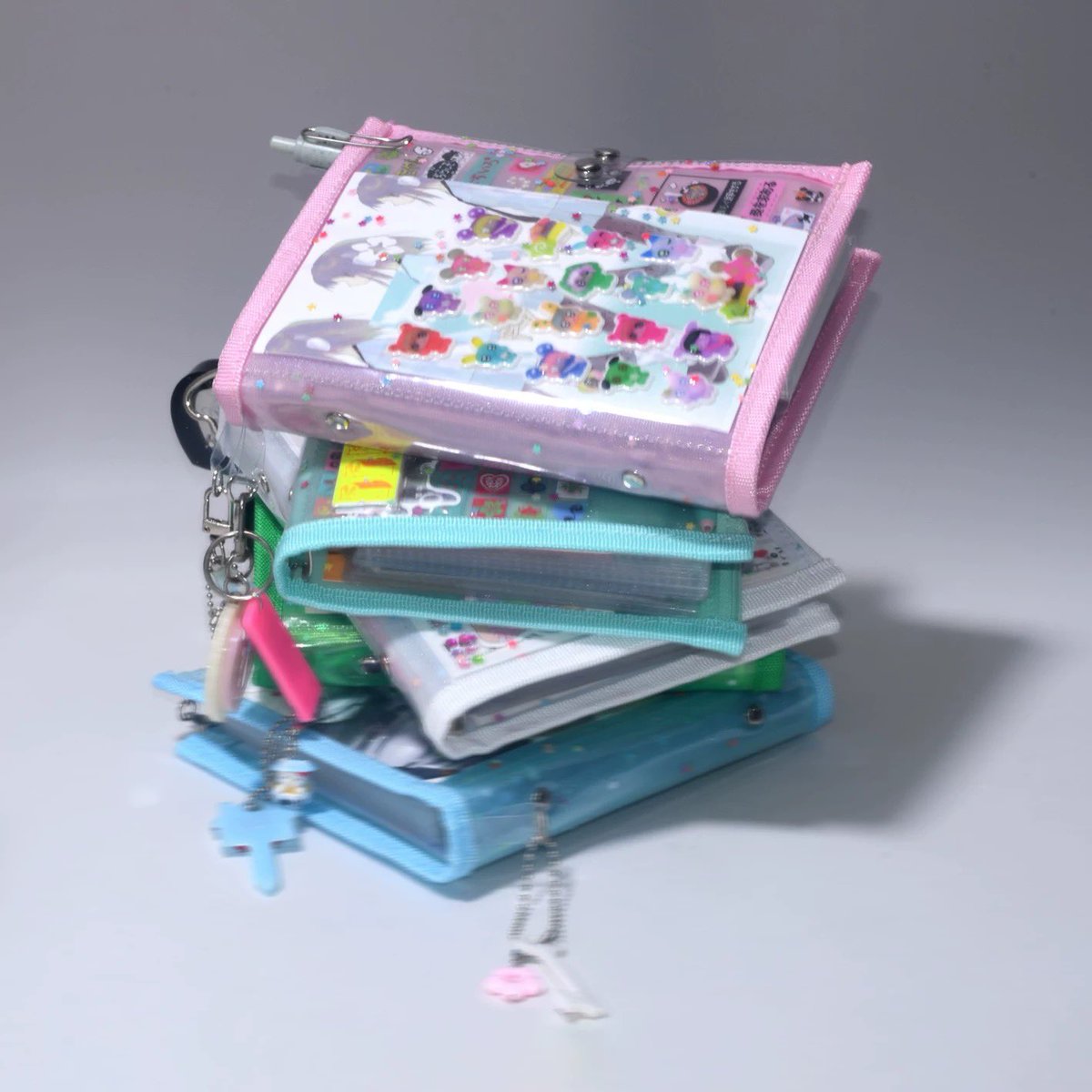 @ after dm | read carrd on 📌 tweet media