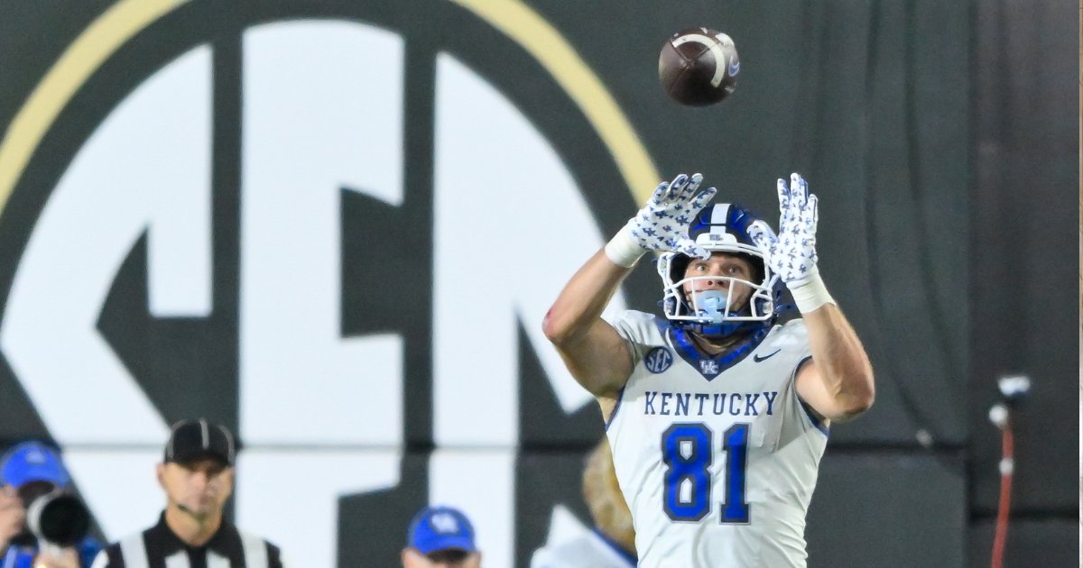 Oregon + LSU had a combined 3 TEs who went for 400+ yards in 25. A UK TE has not done that since 07.

This position could become a real asset in the passing game.

Let's take a look at the one position that didn't add a transfer.

SPRING SPOTLIGHT: on3.com/teams/kentucky…