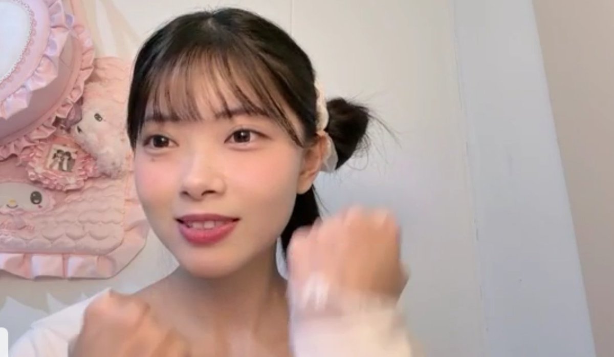 JakOjakkk's tweet photo. Terima kasih banyak live showroom hari ini, seru banget sumpah π
Dari nemenin mau berbuka, lalu call bareng jessi, ngobrol dengan "teknologia" bareng gracie dan ngobrol sedikit π€πΌ sama cocoa ππ«ΆπΌ
See you next live, semangat show besok cepiioooo β€οΈβπ₯
@A_FionyJKT48
#PioLive https://t.co/UTQOIuAF2X