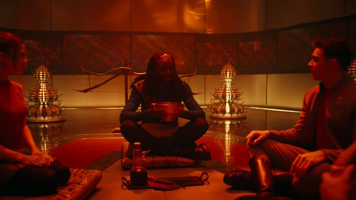 Kneel Before Blog tweet media