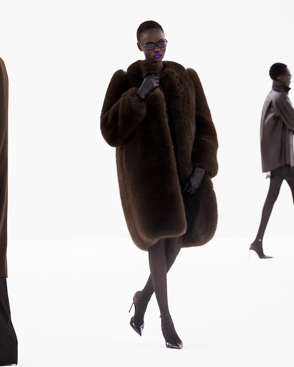 TOM FORD tweet media