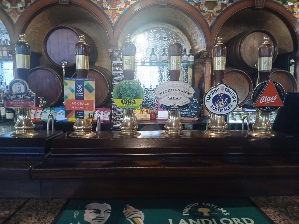 Celeb-BARMAN-Mick 🍺☘️🇵🇪🏆 tweet media