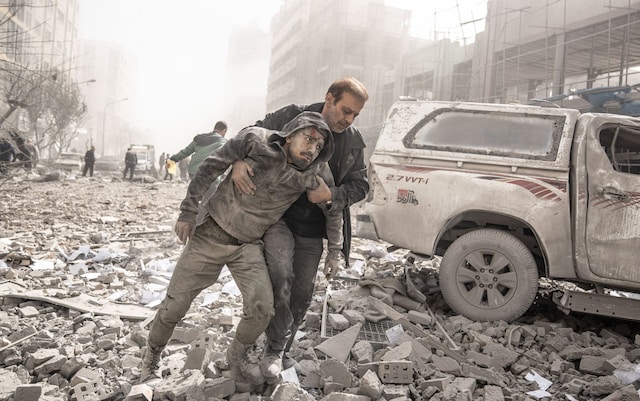 Jonathan_K_Cook's tweet photo. In this catastrophic war of choice, it is Tehran fighting a rearguard action to restore geopolitical sanity. If Iran loses, god only knows where Israel and the US will drag the world next.

Read my latest here: https://t.co/GqhHSaCOfL https://t.co/9AorslZMXA