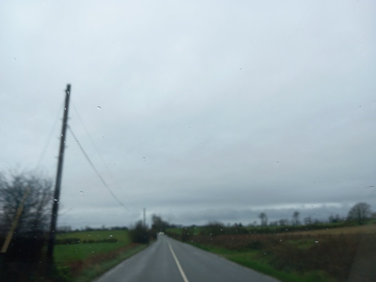 djtgoodie's tweet photo. Today's #RAIN across Ireland is brought to you by #HAARP & @DARPA ....
#WeatherModification #Geoengineering #FakeClouds #SprayedLikeBugs #PoisonousChemicalRain https://t.co/A8S60koNrE