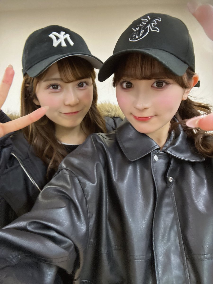 rushia_ms1013's tweet photo. るしりん1年🎶🎶3月5日🎶
なんで3月5日かと言うと初めて二人でご飯に行ったから🎶その時はおすしをたべたね🎶
これからも仲良く行こうね🎶🎶

 #もあすた  #鈴木花梨  #山本るしあ https://t.co/vpec8ETLca