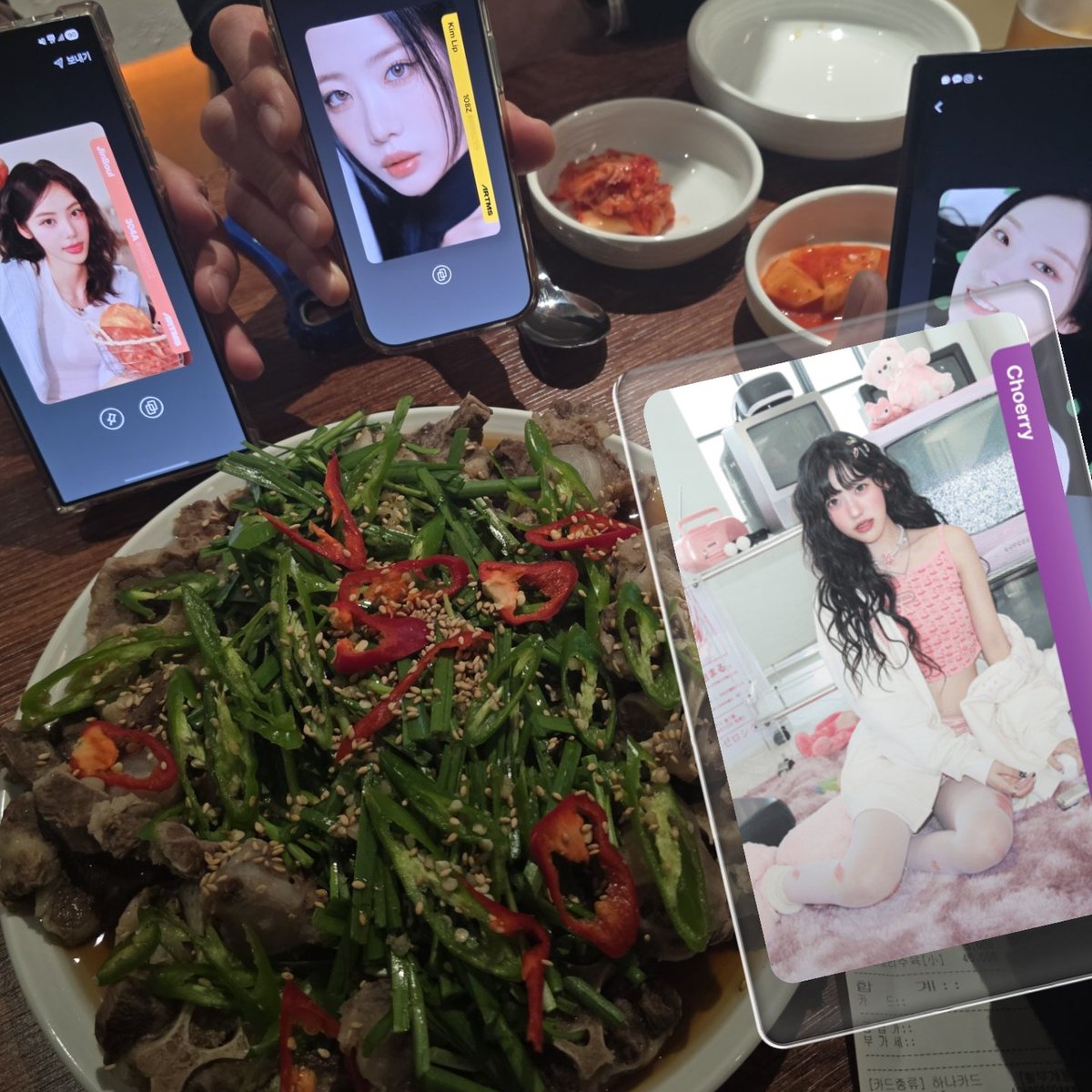 lipsoul99's tweet photo. 맛있당..
@ToongX2_BJJ 
@Seulring0818 
@eclipse210queen https://t.co/70jCuaHyKO