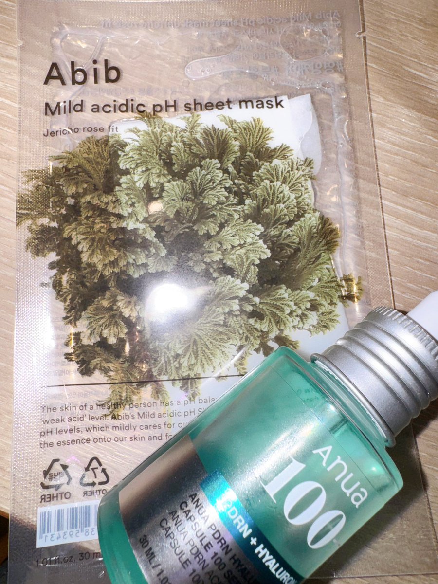 微肌さん tweet media