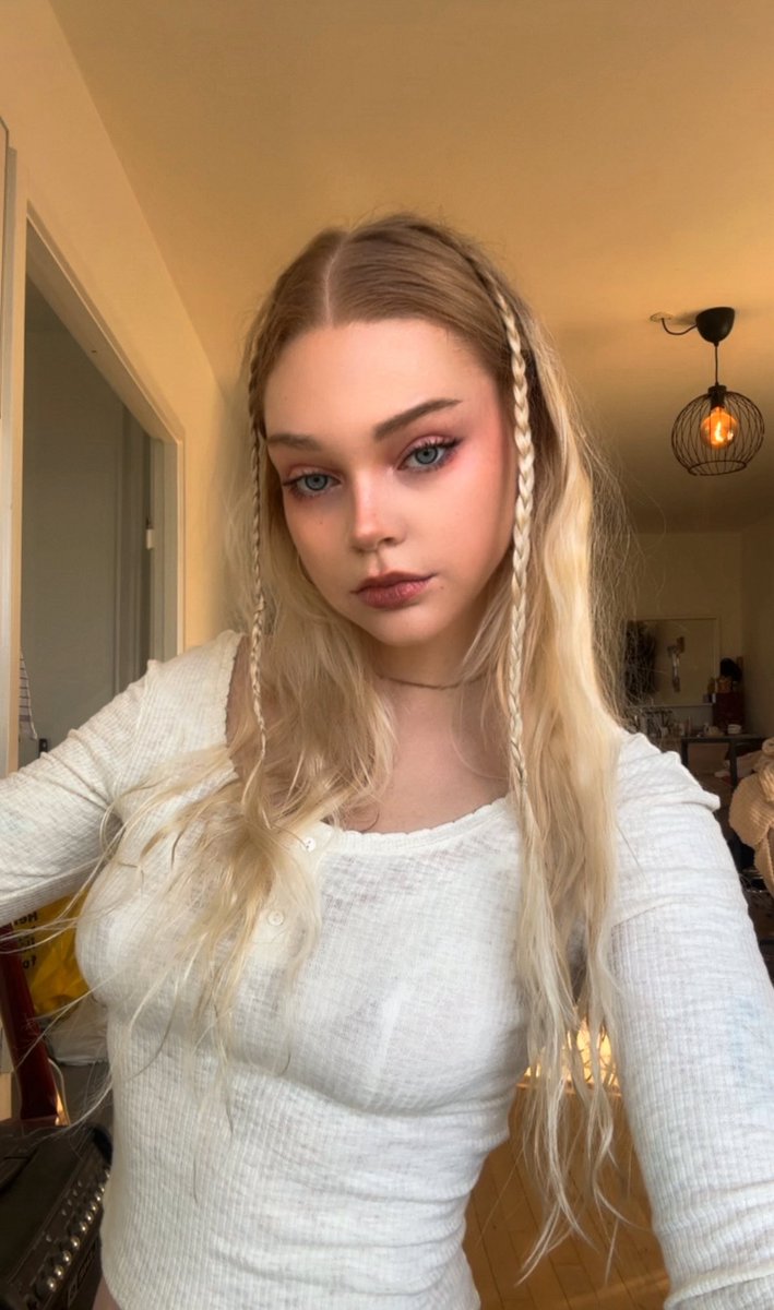 DRK bjxrk 🌙 tweet media