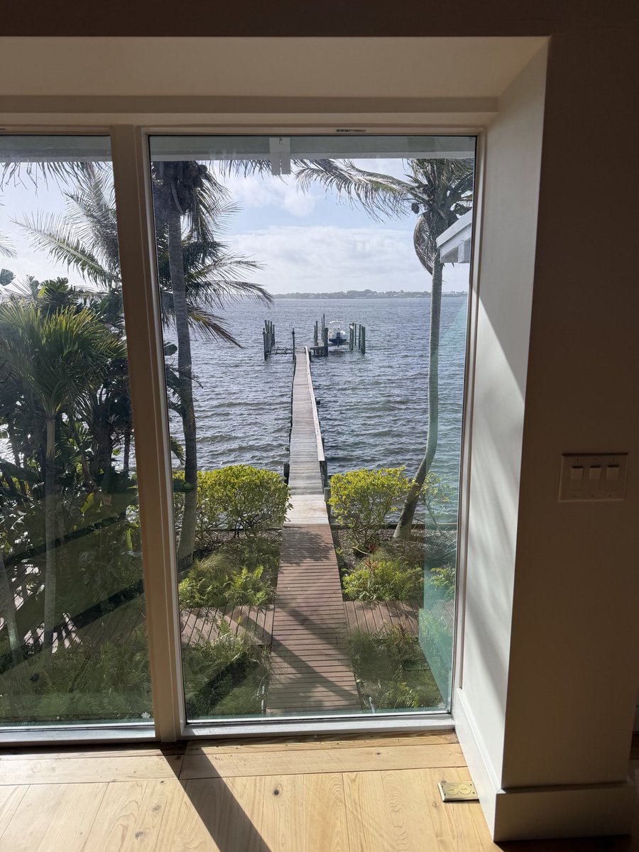 Anthony 🐉 tweet media