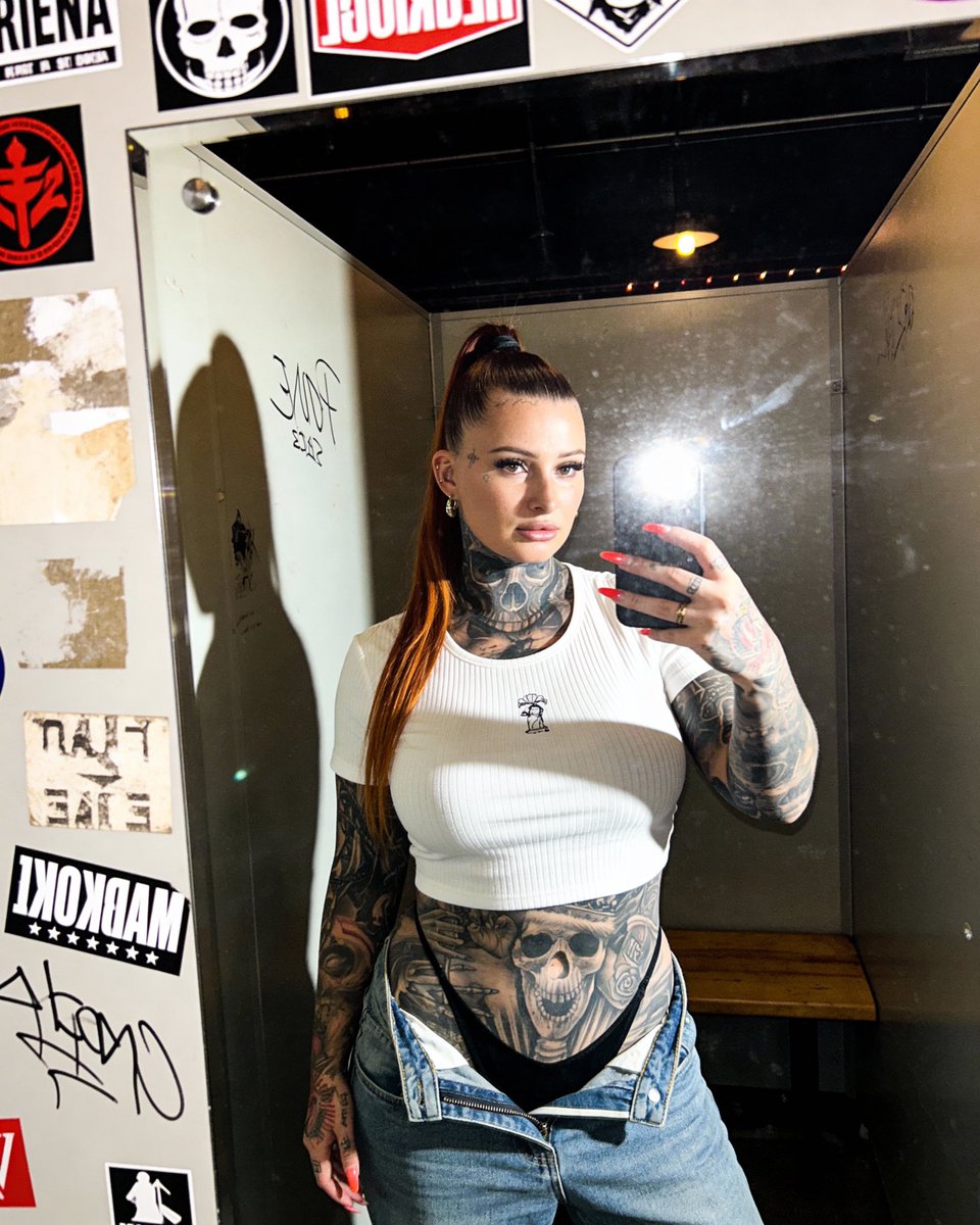 inked_lorena 🔥 tweet media