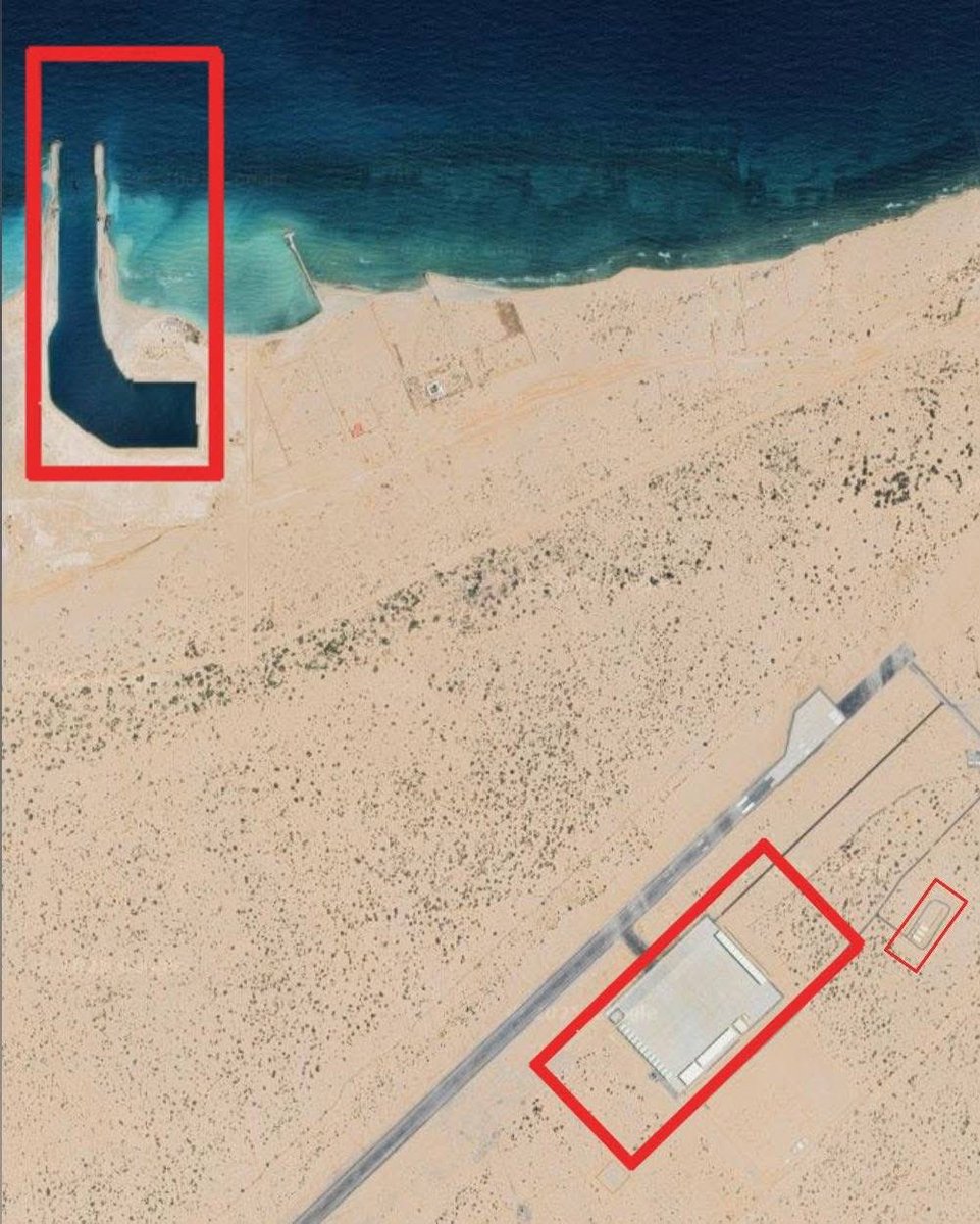 YonisYasin1's tweet photo. 🚨#BREAKINGNEWS HOUThi-SOMALILAND 

According to information that has just been confirmed, surveillance aircraft used to monitor and prevent missile attacks, reportedly belonging to the Israeli government, landed this morning at Berbera Airport.

Local residents in Berbera said that Israeli drones arrived at the airport. When we asked the director of the Berbera port about the reports, the Somaliland administration also confirmed the development.

He said that these aircraft are monitoring the movements of the Houthi forces, because there are concerns that they might launch attacks on Israeli bases.

@e_yementoday @Yemen_News0 @G0ckroach @trhaber_com @amjadt25 @tdefenceagency @TribalArmy @TurkishCentury @anadoluagency @ShaykhSulaiman