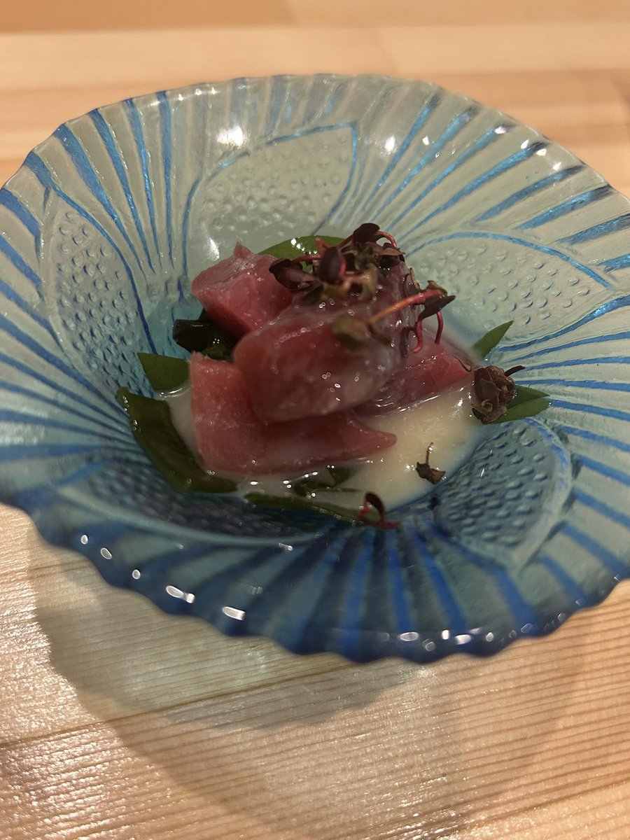 Sa12342Ma's tweet photo. 中目黒のお寿司屋美味かった～ https://t.co/UxQ4JMaOiG