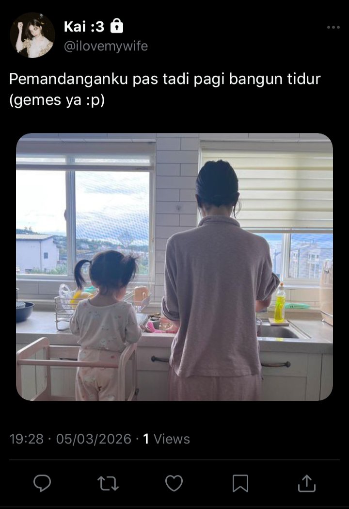 anmyeongz's tweet photo. When you're completely hers...

; Winrina/Jiminjeong three tweets au. https://t.co/8S8bA4q8dO