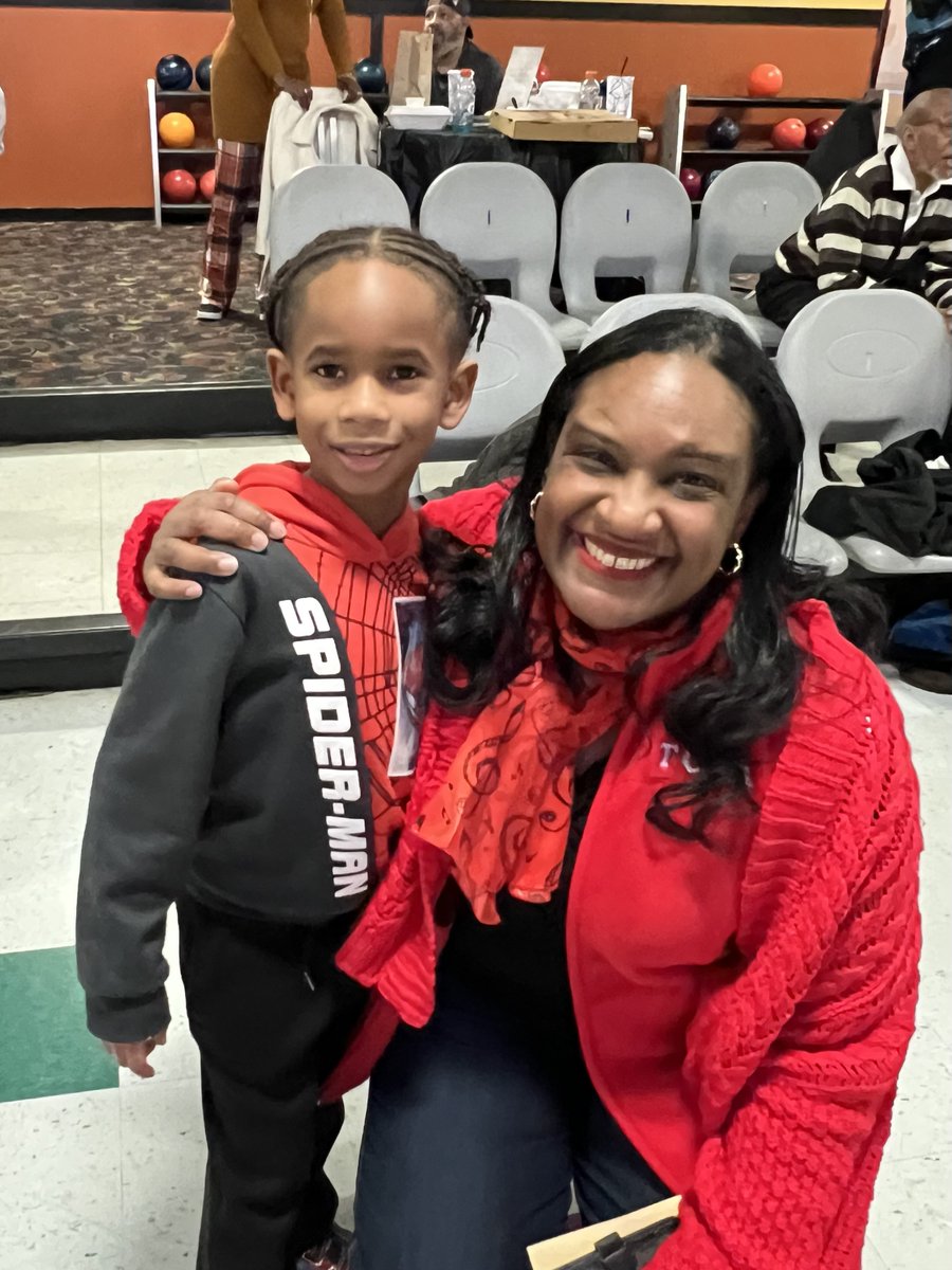 Dr. Nina tweet media