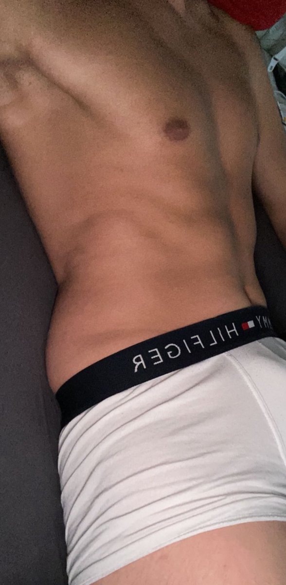 Louis 🇩🇪💦 (@louisxnudes) on Twitter photo 