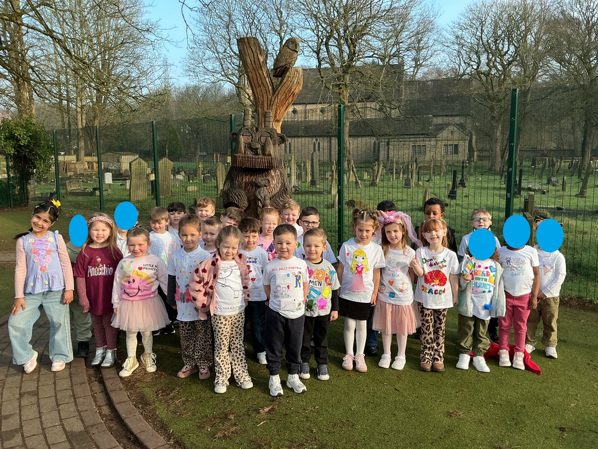 StSavReception tweet media