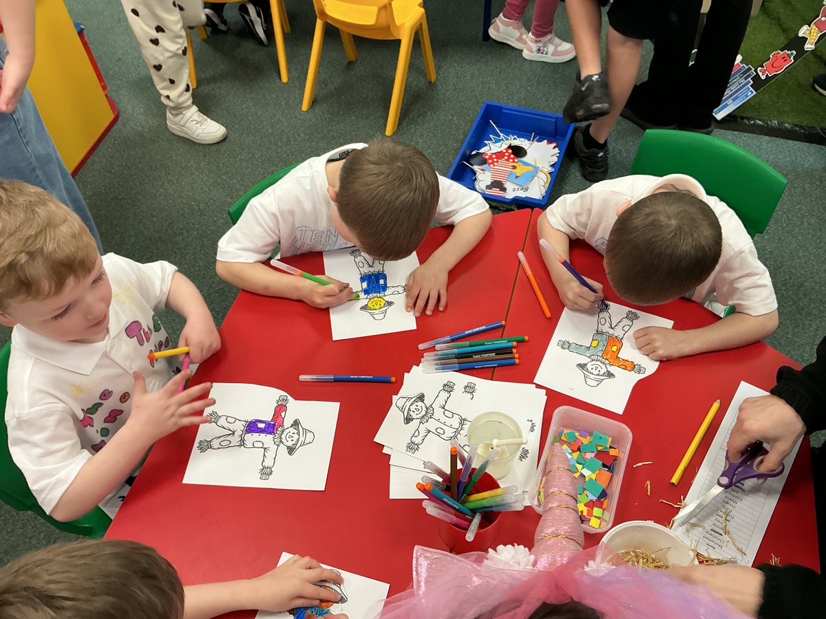 StSavReception tweet media