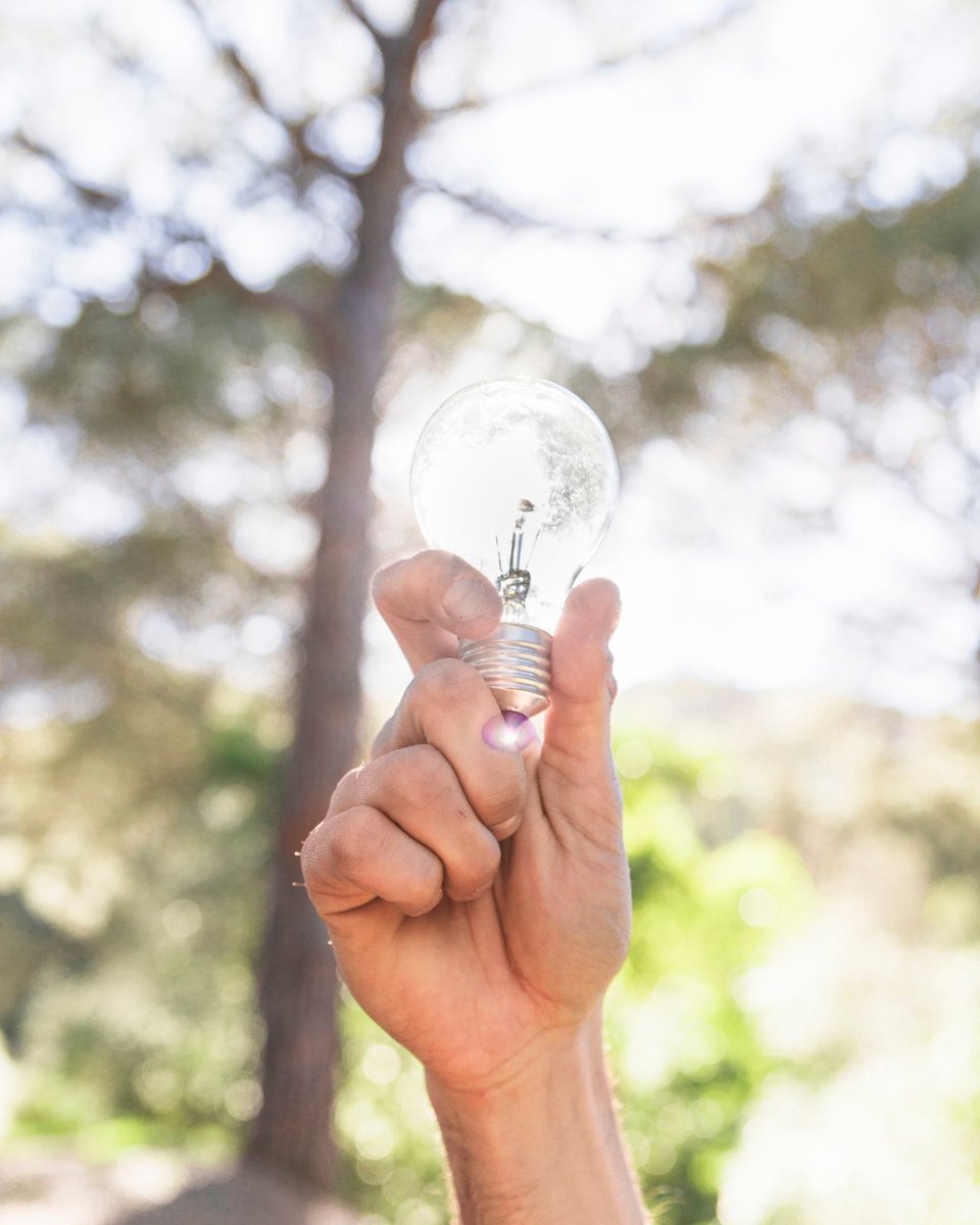 Hoy recordamos que la energía más limpia es la que no se consume. 

La eficiencia no es una opción, es el único camino para una industria sostenible y rentable.

¡Hacer más con menos es posible! 🌱📉

#EficienciaEnergetica #DiaMundialEficienciaEnergetica #Ahorro #MedioAmbiente