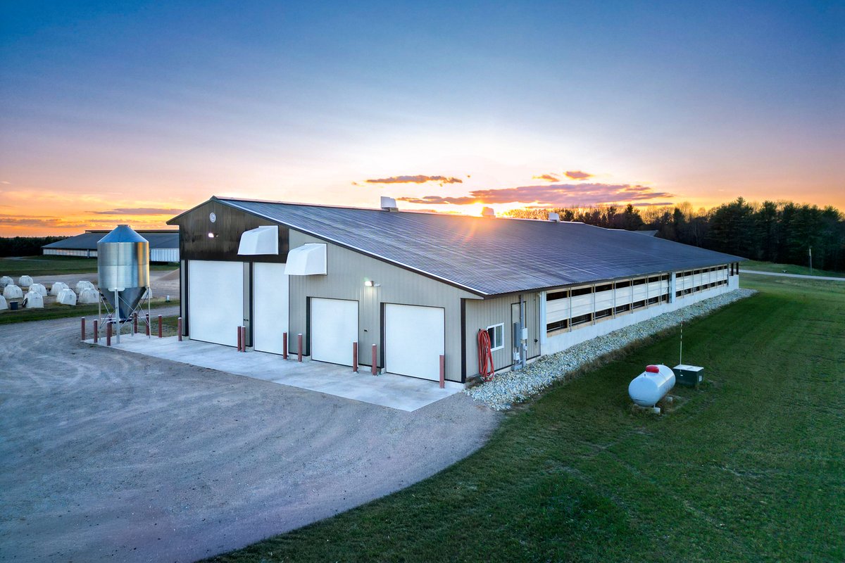 FoxCitiesBuild's tweet photo. 2026 FCB March Calendar Feature:
Golden Ridge Dairy – Crivitz, WI
Calf Barn

Building Specs:
• Positive pressure air tube ventilation
• Heated milk replacer control room
• Separate pack spaces
• Manure bay https://t.co/FrPpV7Onns