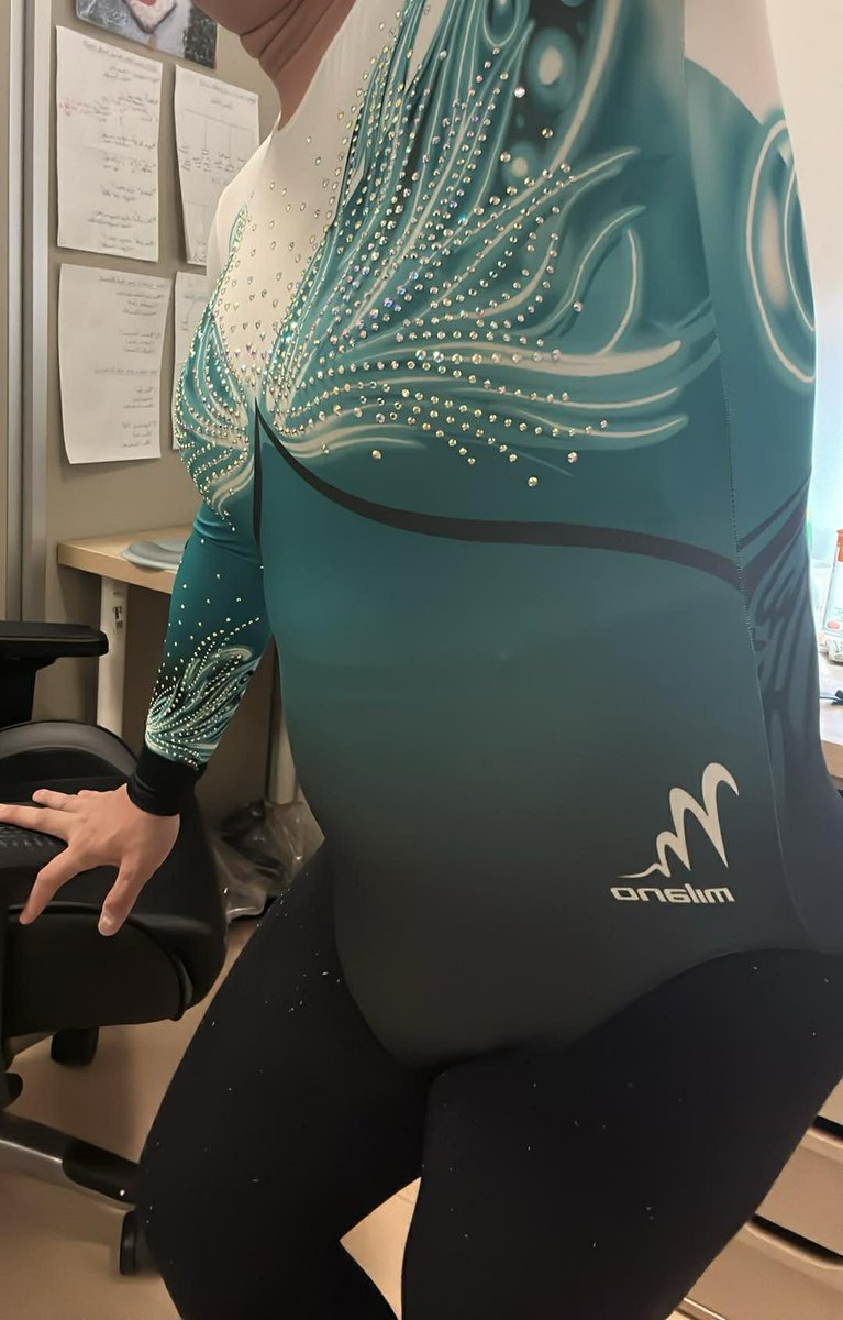 RaymondYee13's tweet photo. Back to Milano leotards post CNY with the Milano Amaryllis Blue leotard and it fits very well (got this from Dinasport and it was worn by Swedish gymnast Nathalie Westlund which was awesome). #tightskin #bodysuit #gymnastics #leotard #milano #AmaryllisBlue #レオタード https://t.co/1lZ1W2OEB1