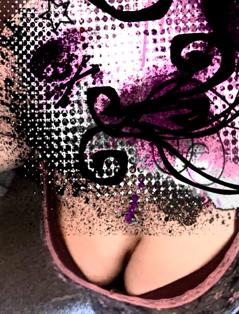 lovedove06's tweet photo. hi loves!!:3 i’m new to #nsfwtwt

𑣲 20, she/her (🇲🇽+✡️!) (im half mexican half white/jewish :D)

𑣲 bisexual sub, male pref :p

𑣲 faceless, im mainly here to post horny thoughts i’m a perv sorry

𑣲 dms open! also open minded to a lot of kinks, just a virgin lol
#intropost https://t.co/ofXPnui3uX