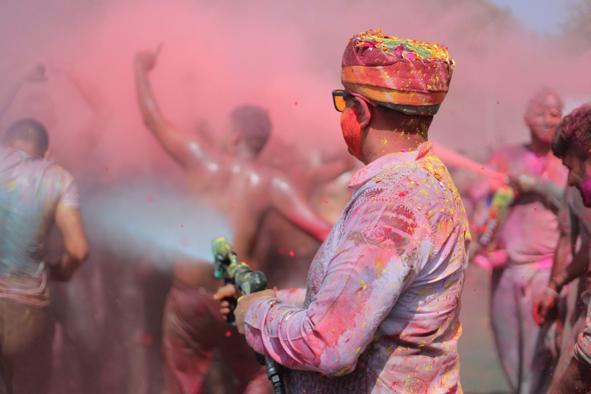 POLICE COMMISSIONERATE AGRA tweet media