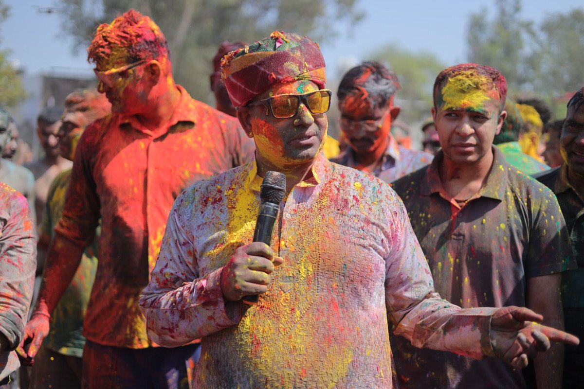 POLICE COMMISSIONERATE AGRA tweet media