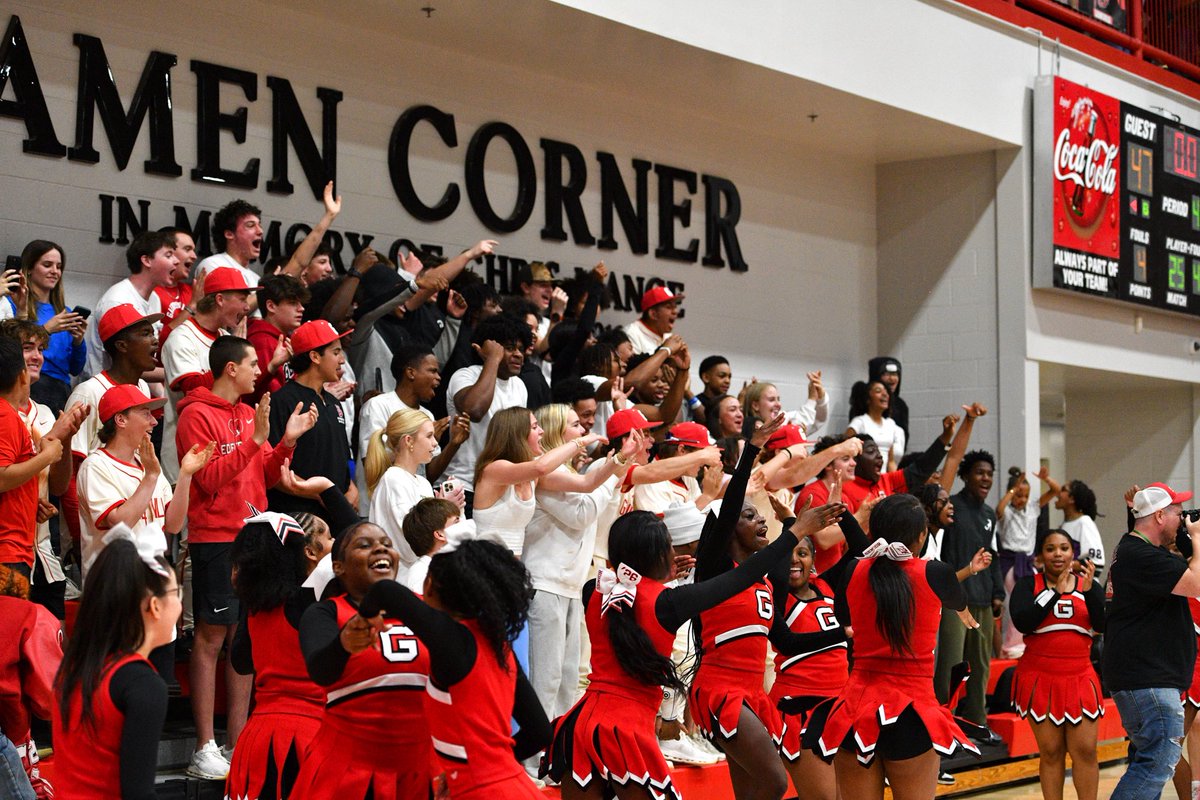 Go Red Elephants tweet media