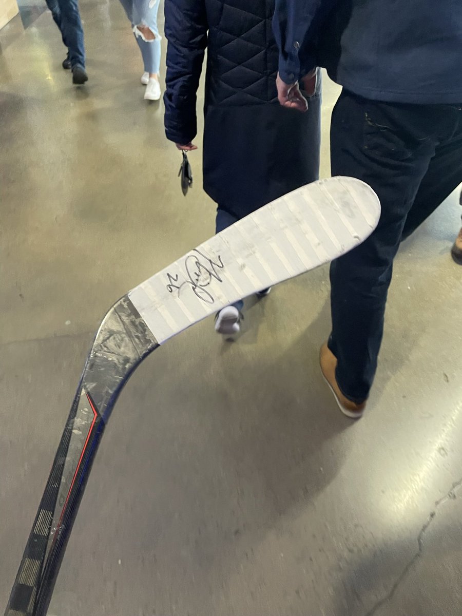 dicnowder's tweet image. all seriousness, dowd was the best 4C in the league for a stretch of about 7 years. cemented himself in this franchise on and off the ice. from the spinning backhand shot against the bruins to dowds crowd, one hell of a guy. will forever remember the signed stick he gifted me