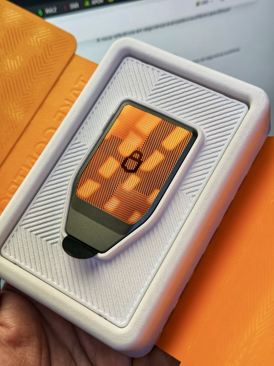 Trezor tweet media