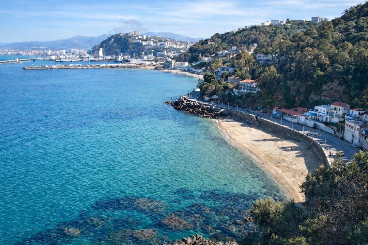 ericthomex's tweet photo. Skikda surnommée « la perle de l’est » 😍
#Algeria 🇩🇿 https://t.co/mScGUdoKNh