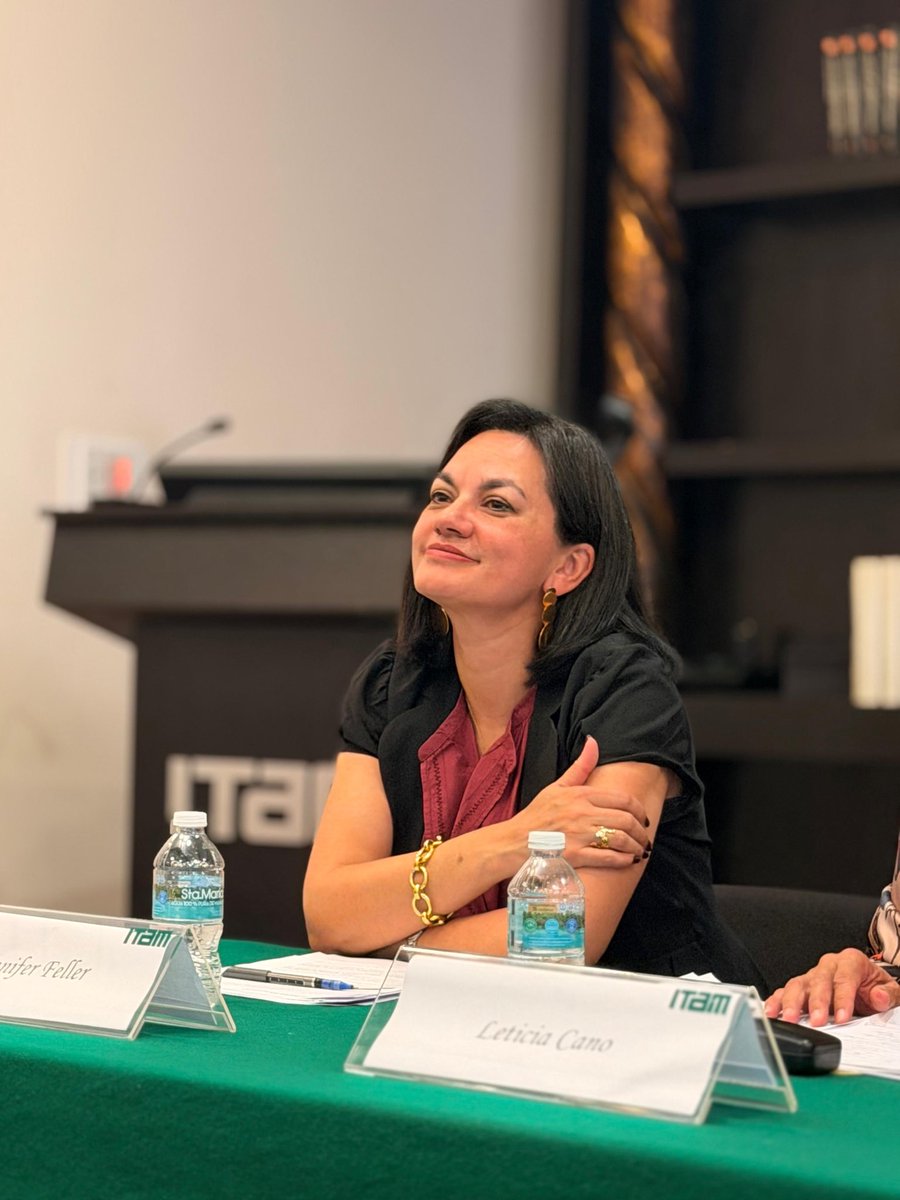 Jennifer Feller tweet media