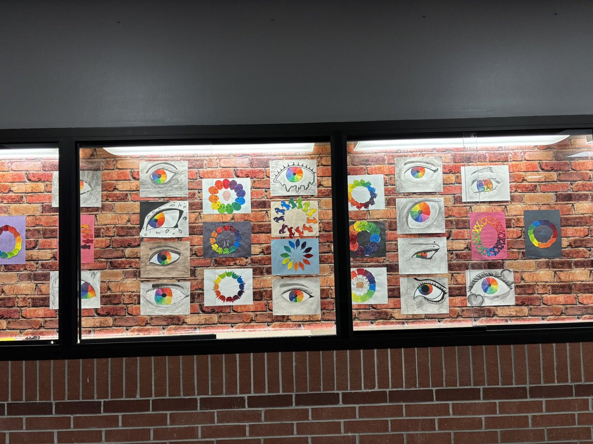 ArtistMSample's tweet photo. Sharing our wonderful student art exhibit again in celebration of #bigartday26 now including photos of our students (AMAZING) clay masks! 🥰 @katyisd @KatyISDFineArts @mdjhpanthers https://t.co/BIsVL7nvAT