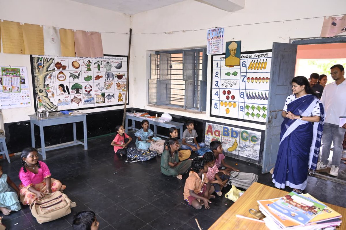 Collector Mahabubabad tweet media